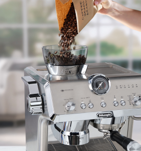 Cafetera Espresso Manual DeLonghi La Specialista Opera EC9555M con Cold Brew