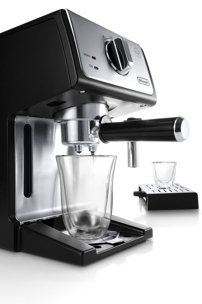 Cafetera Espresso Manual De'Longhi ECP3420 | Estilo profesional en casa