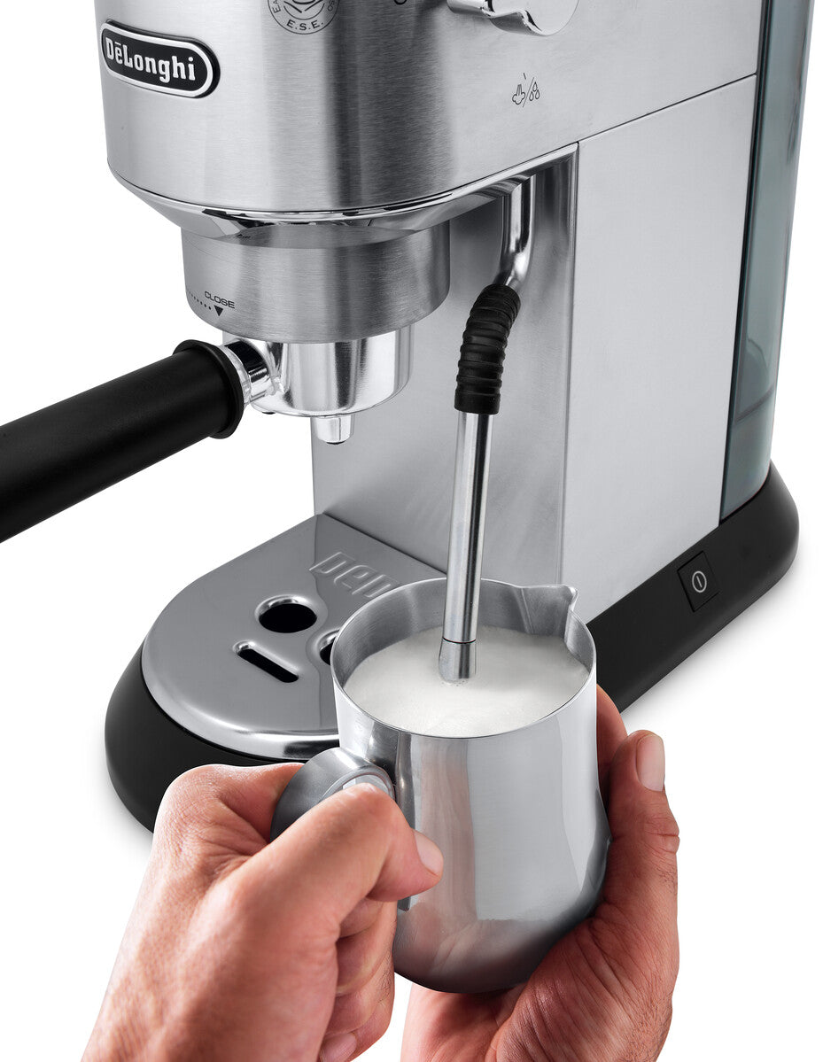 Cafetera Espresso De'Longhi Dedica Arte EC885M | Estilo barista en casa