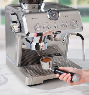 Cafetera Espresso Manual DeLonghi La Specialista Opera EC9555M con Cold Brew