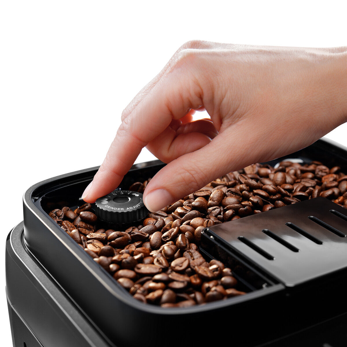 Máquina de Café Automática DeLonghi Magnifica Evo ECAM29043SB con función Over Ice